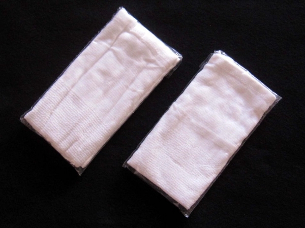 １８０匁白タオル　透明袋入りセット　３００本