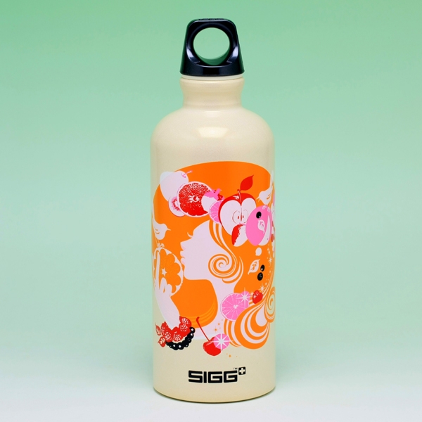 �g���x���[�f�U�C���u�t���[�c �n�[�x�X�g 0.6L�v