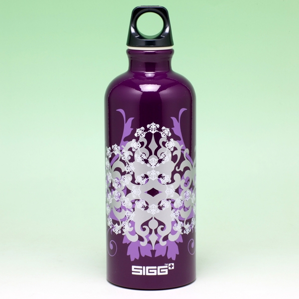 �g���x���[�f�U�C���u�E�B�[���Y �I�u �J���} 0.6L�v