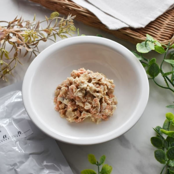 ���Y�����g���g100���~50�܁@�����E�L�@���Y���E���R�f�ނ���A�y�b�g�t�[�h�i�ꗬ�u���[�_�[��p�B�j��