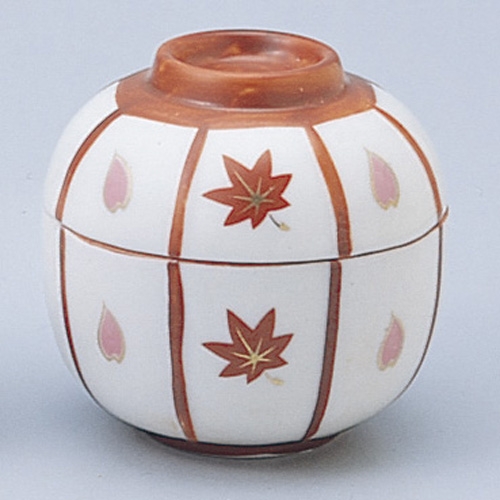 �W�t�{���{�����偄