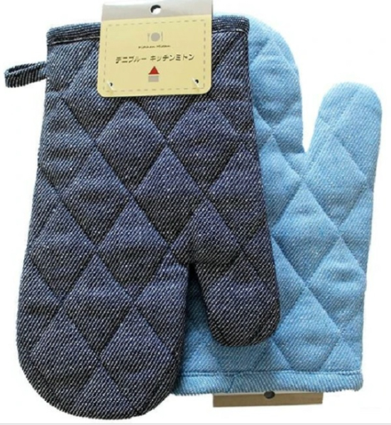 �f�j�u���[�L�b�`���~�g��