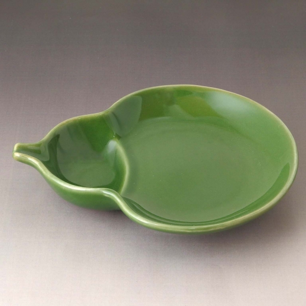 緑釉 4.0仕切付瓢形皿