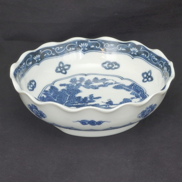 �R�� �g�`4.8��