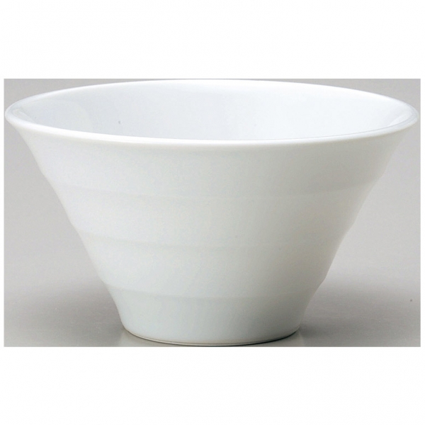 ���l�A �z���C�g �P�Xcm�[�{�[���y�������H�\�z