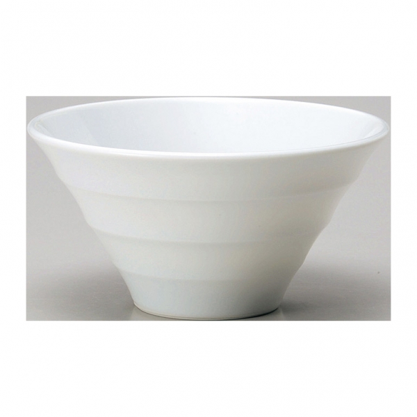 ���l�A �z���C�g �P�Wcm�[�{�[���y�������H�\�z