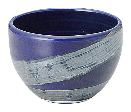 ��ʃu���[ ���낱��q