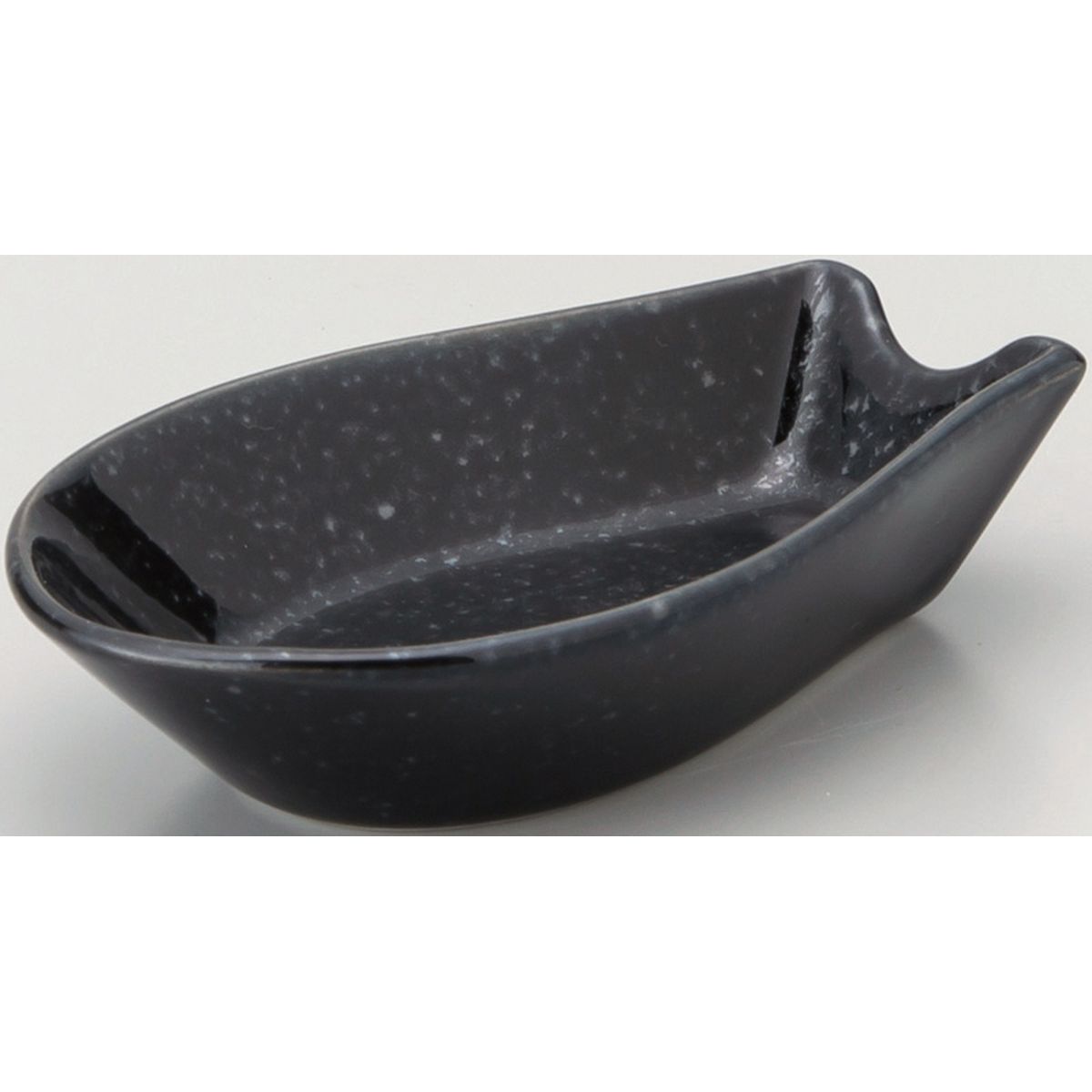 ������ ����e ���