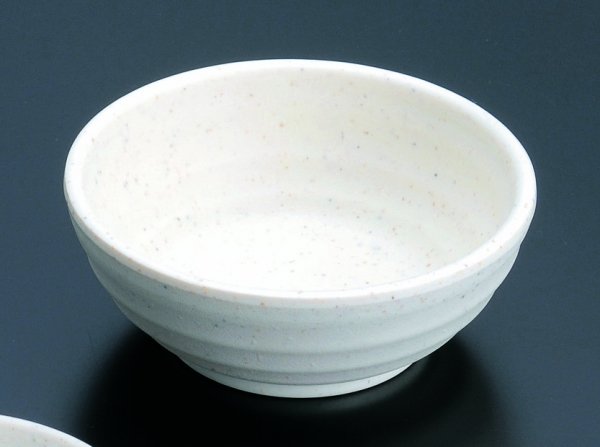 �y����ɂ��������~�����E����̕������z�����i��j�i���j