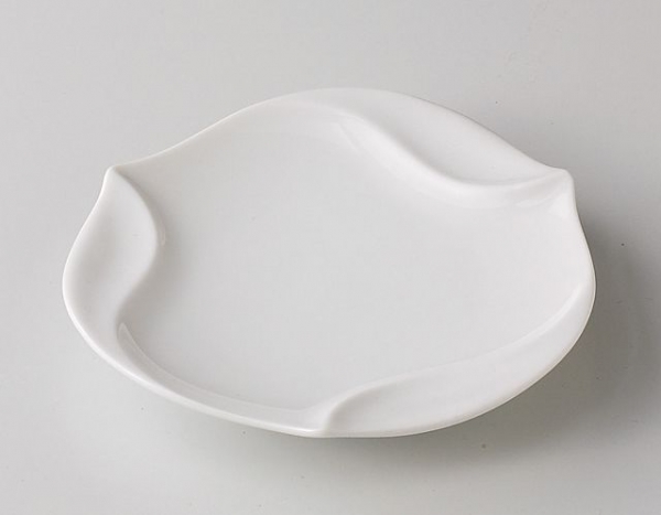 �s�f�B���g��16cm�v���[�g