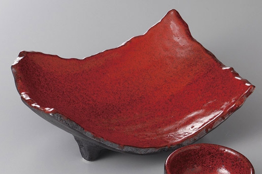 �g���Y�O�c���،��t