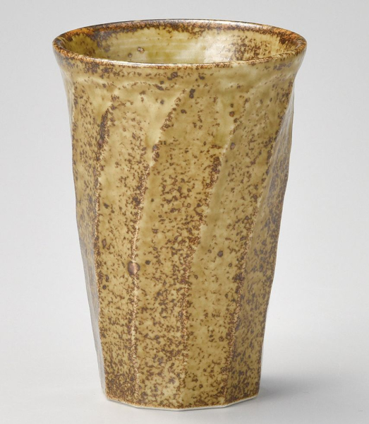 ��ы��t�˂���J�b�v