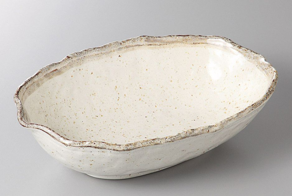 �u�앲���؂̗t�ȉ~��