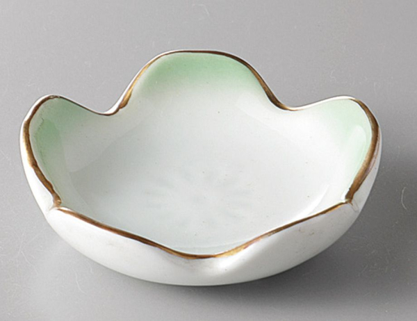 �q�����������^�M