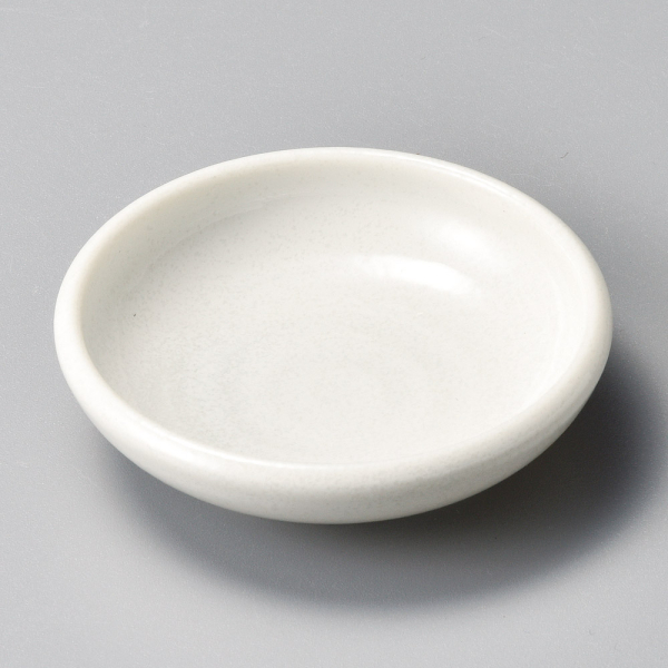 ���y���M