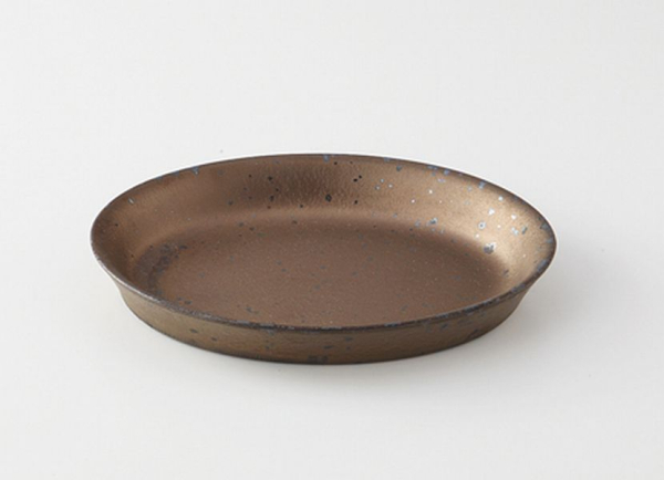 �u�����Y�ȉ~��M