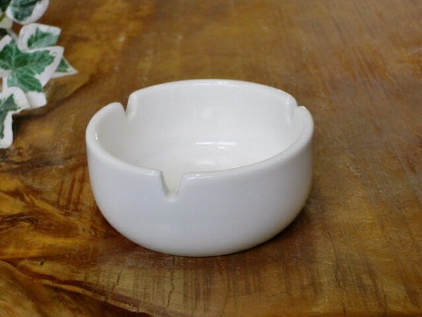 �y�݌ɏ����i�zNB�O�؂�D�M