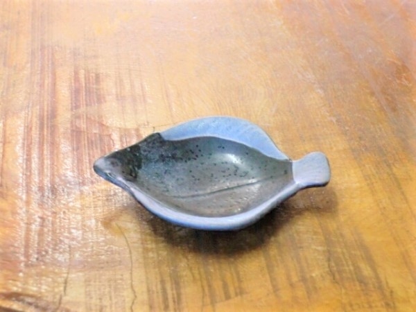 ���q��������