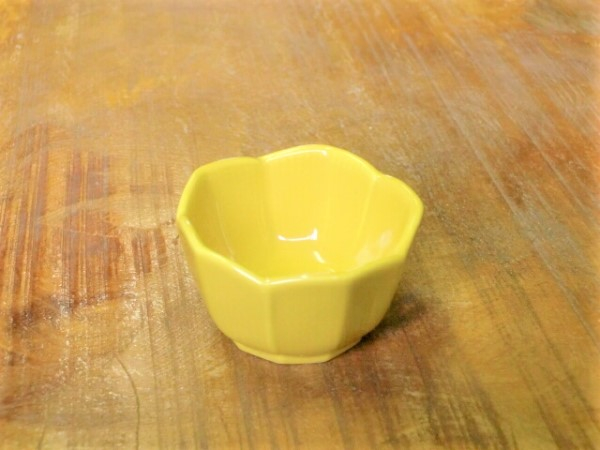 桔梗型珍味鉢「黄」