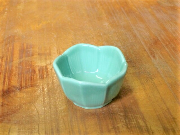 �j�[�^�������u�q���v