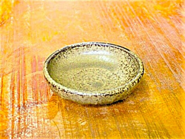 �ɉ�C���{���M�i���M�j