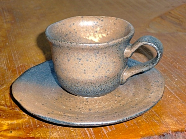 �y�l�C�̊�z�����O ����q�M�i�R�[�q�[�q�M�j