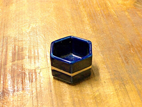 �y��������z�����Z�p������