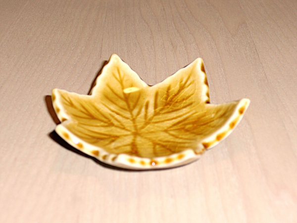 �y����i�z���݂����M�u���v