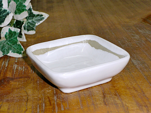 �y�݌ɏ����i�z�������C���p���t���i���M�E�ݖ��M�j