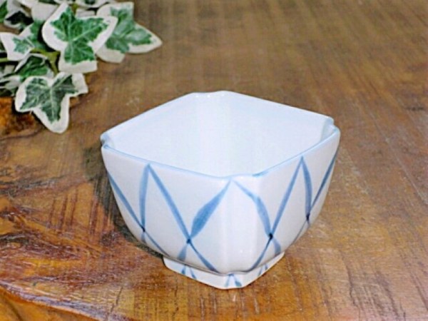 �yB���i�݌ɏ������i�z���t�Ԗڊp���t���i�����j