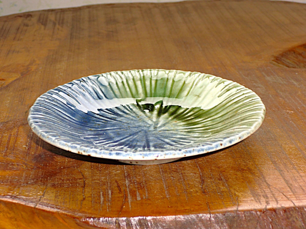 ��F�������\�� ��M�i���M�j