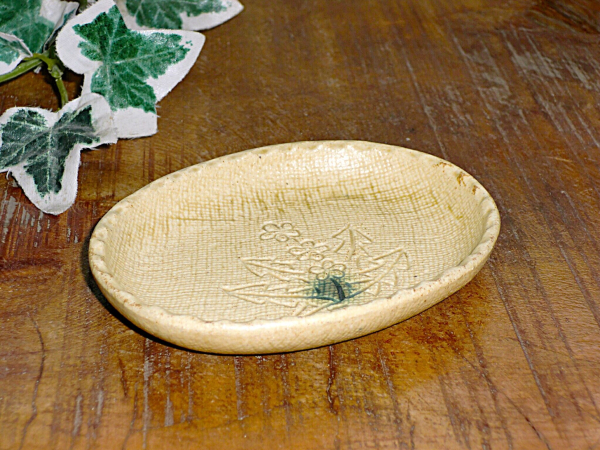 �y�݌ɏ����i�z�����˖�ԑȉ~���M