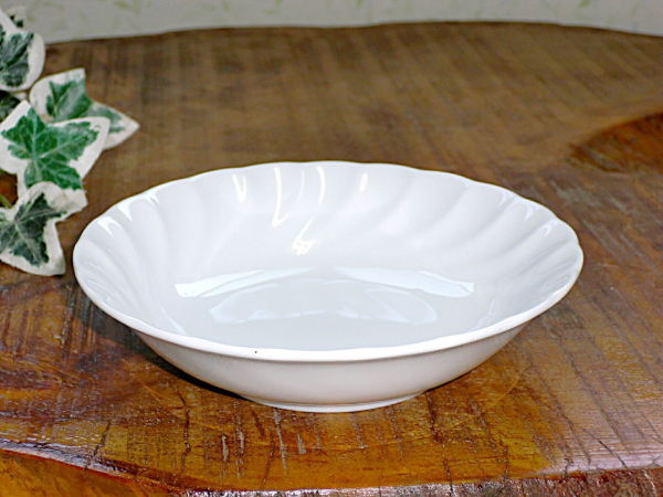 �y�݌ɏ����i�zUJF14cm�t���[�c�M