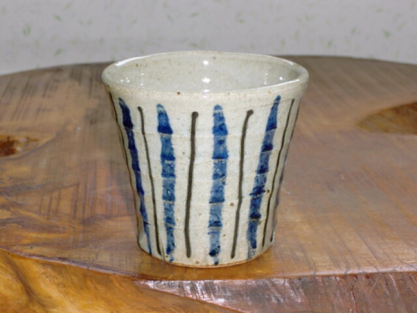 ��`���꒿�\���Ē��J�b�v�u�v�i�t���[�J�b�v�j