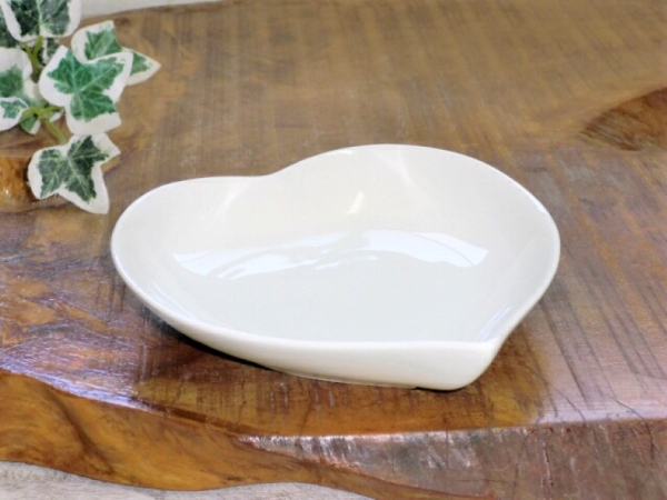 �yB���i�݌ɏ������i�z�X�g�[���n�[�g�M