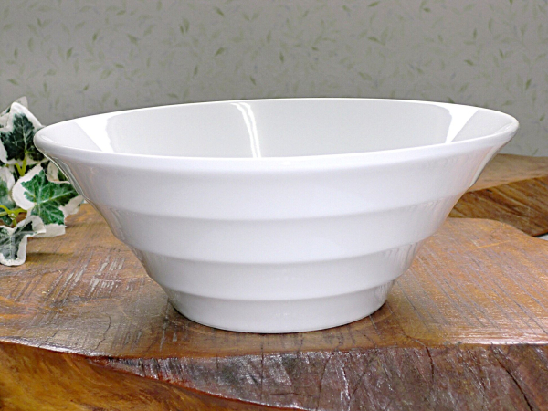 �yB���i�݌ɏ������i�z���l�A�z���C�g21.5cm�{�[���u��v