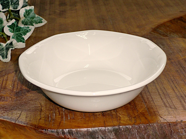 �yB���i�݌ɏ������i�z���r�A���J16cm�{�[���i�攫�j