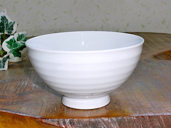 �yB���i�݌ɏ������i�z�L�c�Ĕ��Z���q�јq�i�������q�j