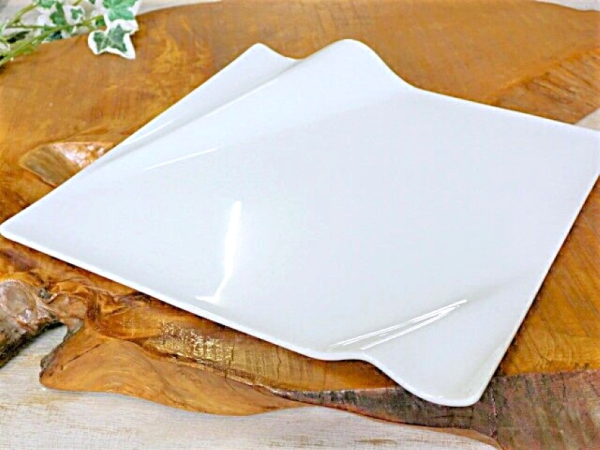 �yB���i�݌ɏ������i�z�l�v�`���[���z���C�g28cm���p�v���[�g