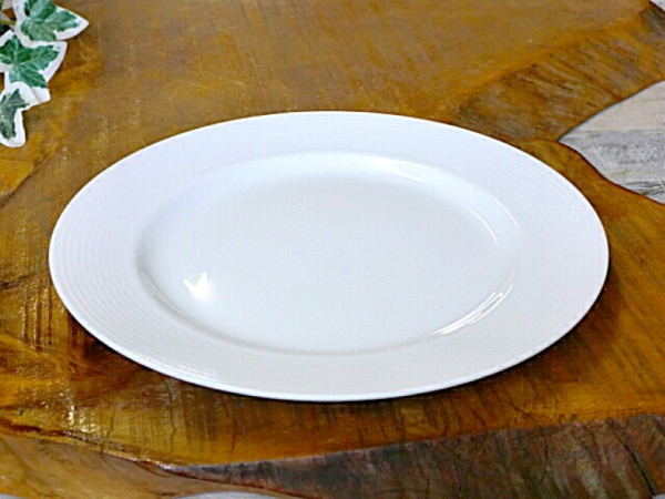 【B級品在庫処分価格】ラッフル23cmリム型プレート（盛皿）