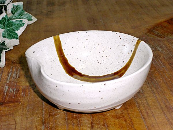 �y�݌ɏ����i�z�����ÕM���O���ό`����