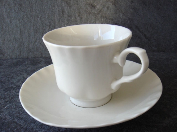 �Ɩ��p �j���|�{�����I�A���o�|�g�@�R�|�q�|�q�M