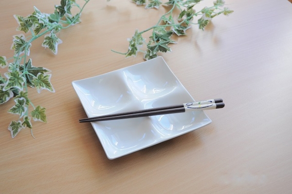 4�o�b�v���[�g���r�g�i�������j