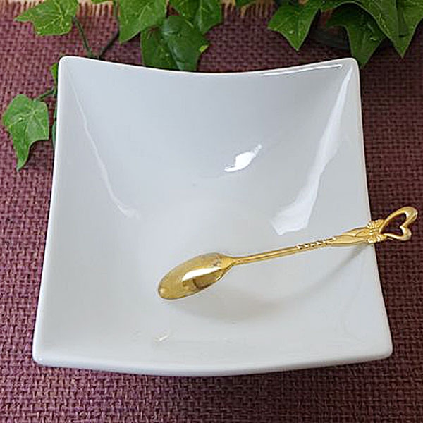 �z���C�g�X�N�G�A�[�{�E���@�k