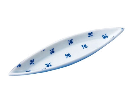 E �����M  �y��  �t�z