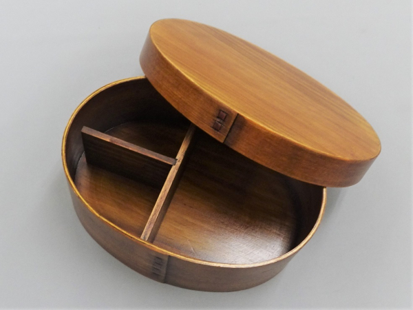 �y�����ʁz�Ȃ������ �����^�ٓ����@�u���E��