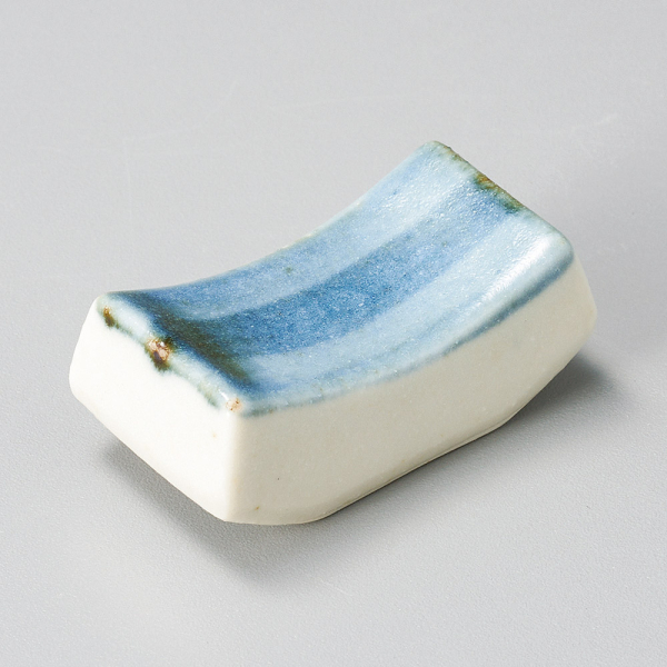 �D�֑�M���u�@5�~2.5�~2.6cm