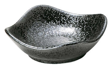 �y�X�N�G�A�z�g���M�i���j�@���s